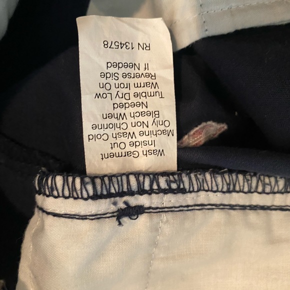 Vineyard Vine Corduroy Skirt with pink whales - Picture 3 of 3